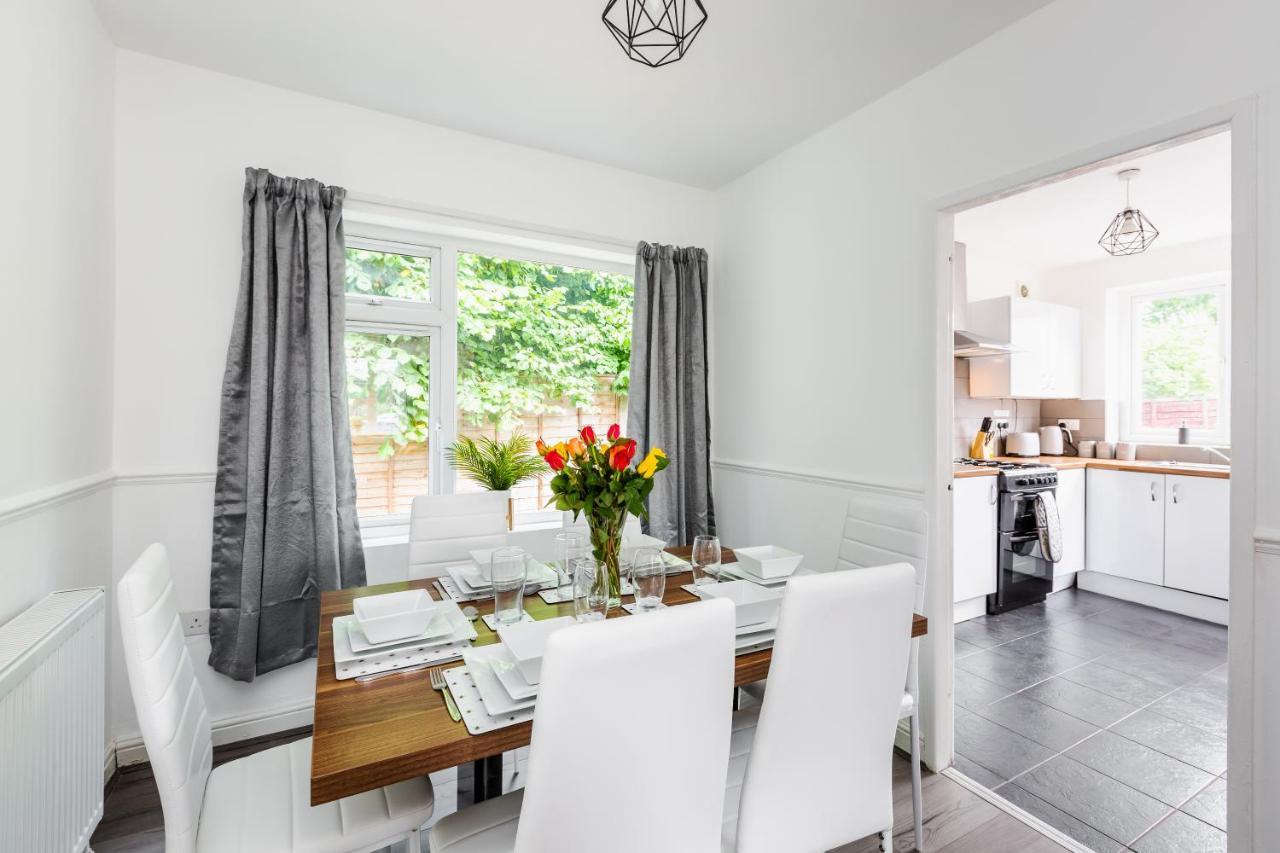 Villa 1 Mile To Etihad Stadium & Coop Arena, Free Parking, 7 Ppl à Manchester Extérieur photo