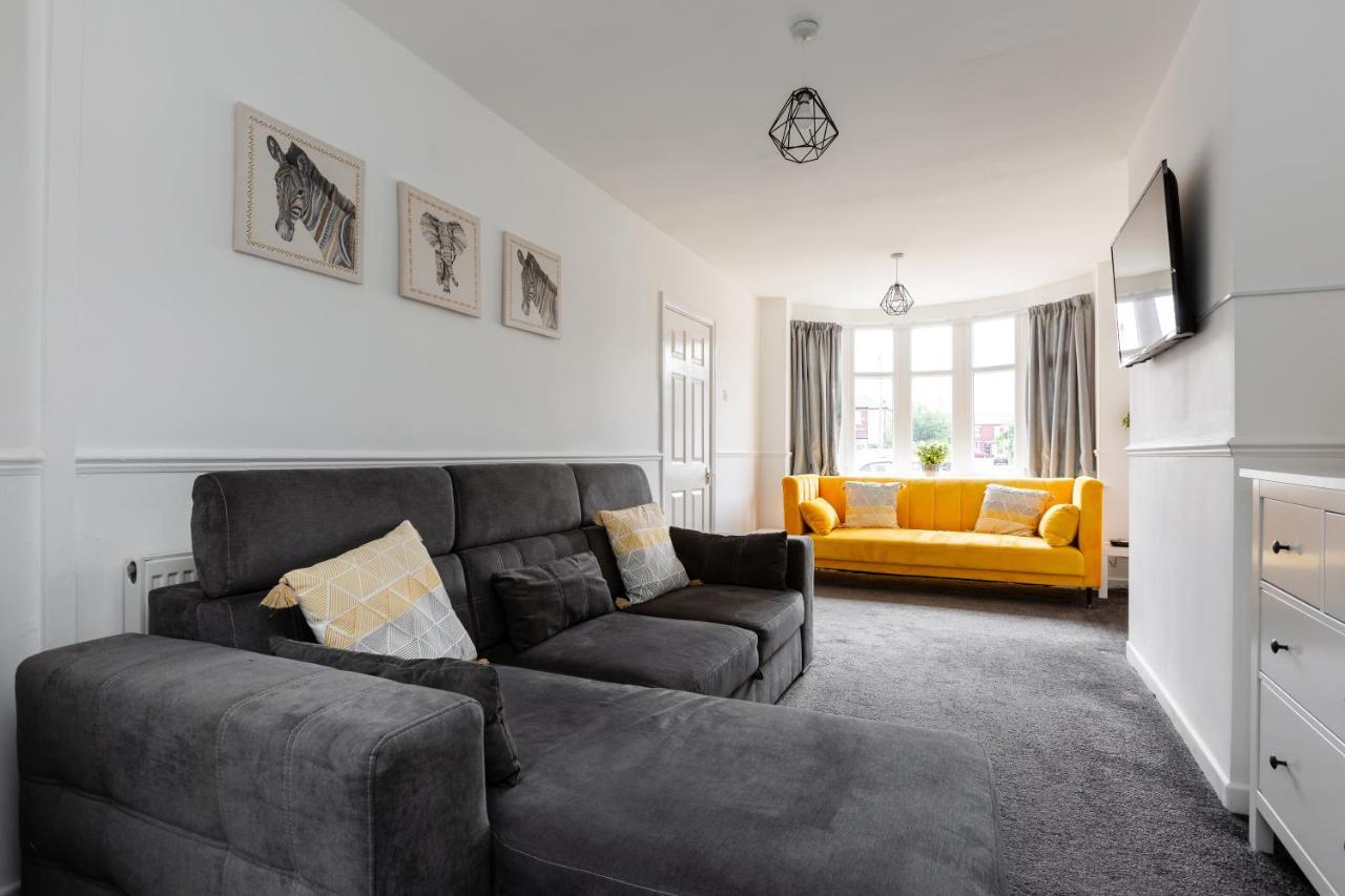 Villa 1 Mile To Etihad Stadium & Coop Arena, Free Parking, 7 Ppl à Manchester Extérieur photo